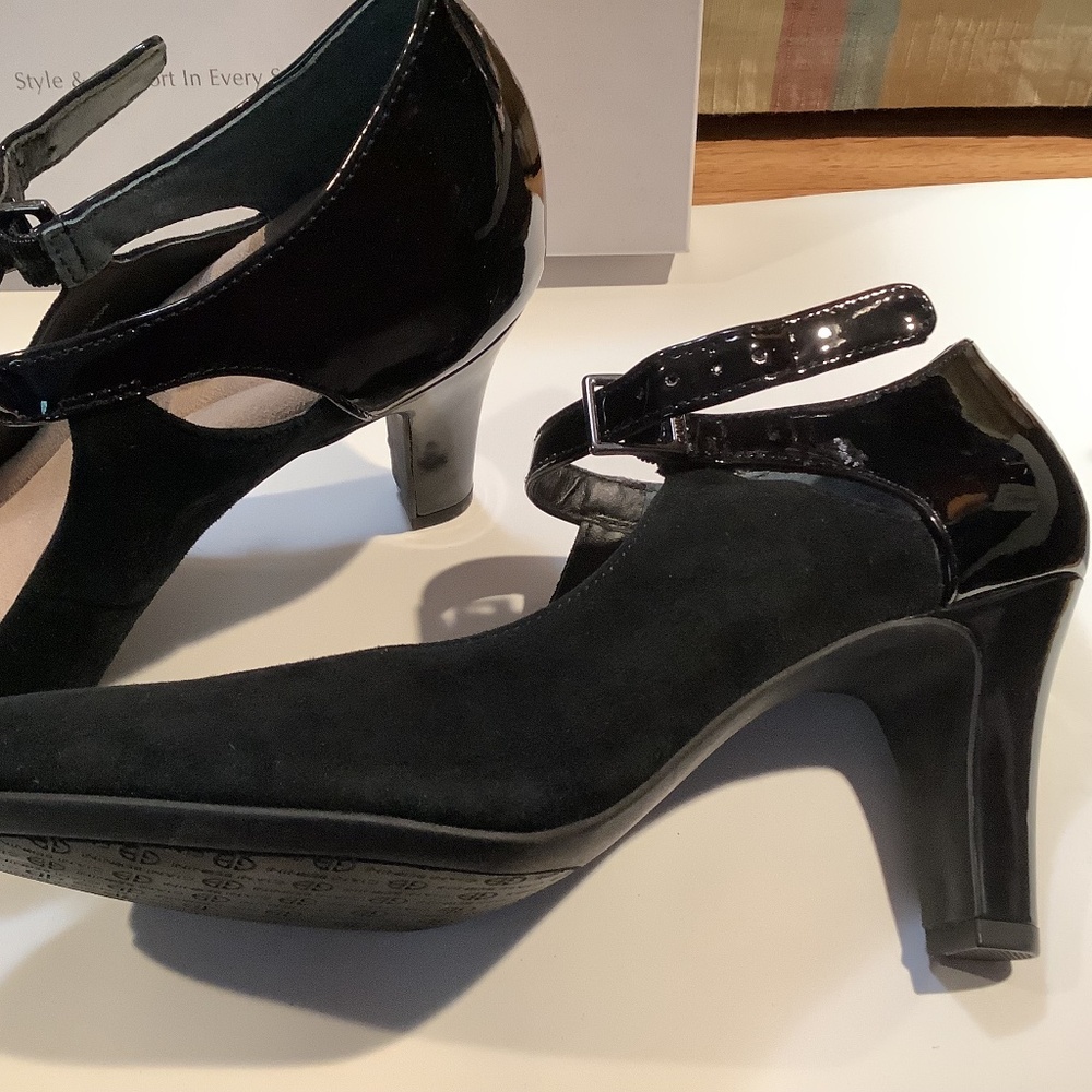 Giani Bernini black suede and patent leather shoes